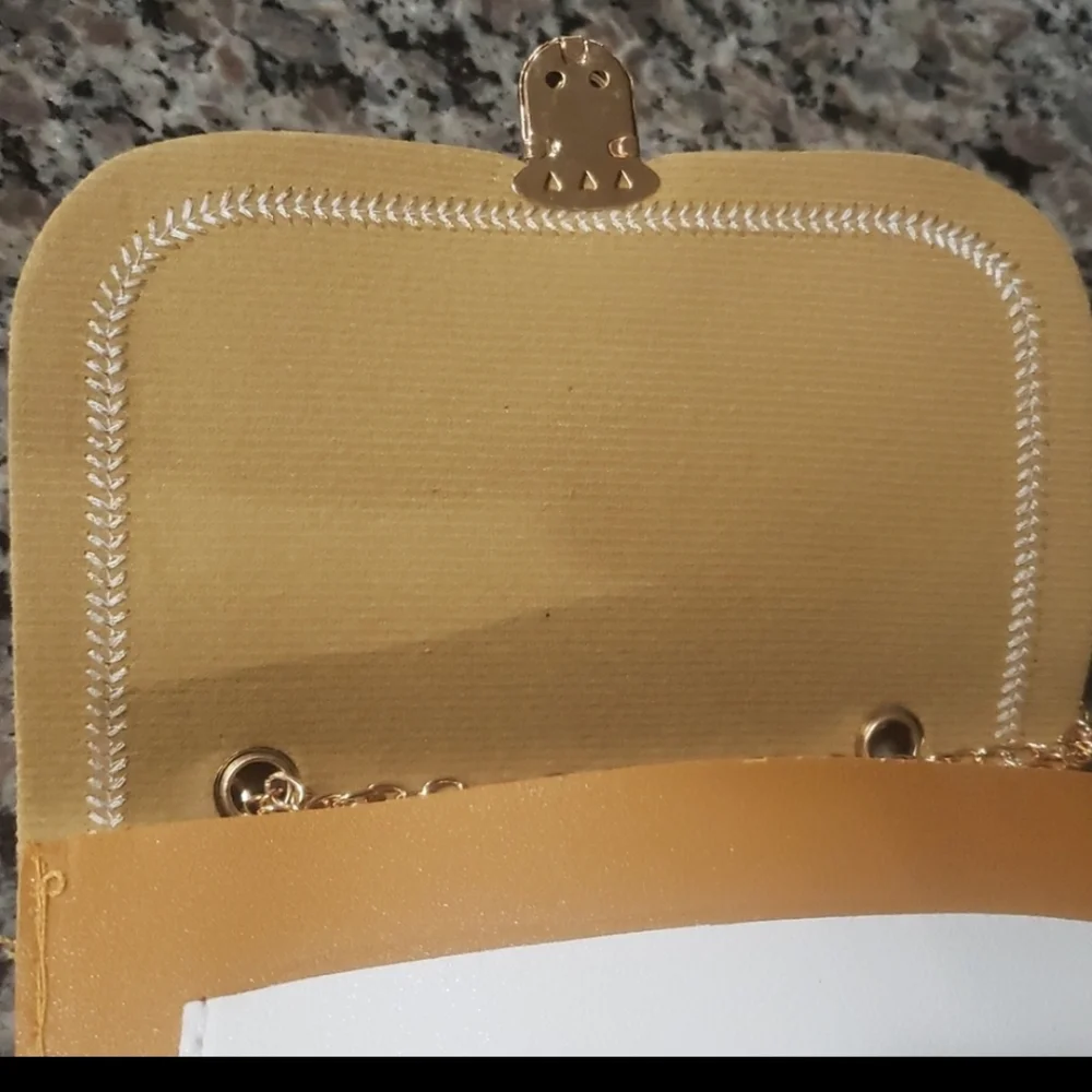 Small fashion bag mini crossbody mustard color - Picture 8 of 17